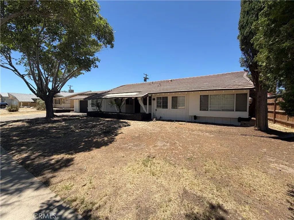 44261 Calston Avenue, Lancaster