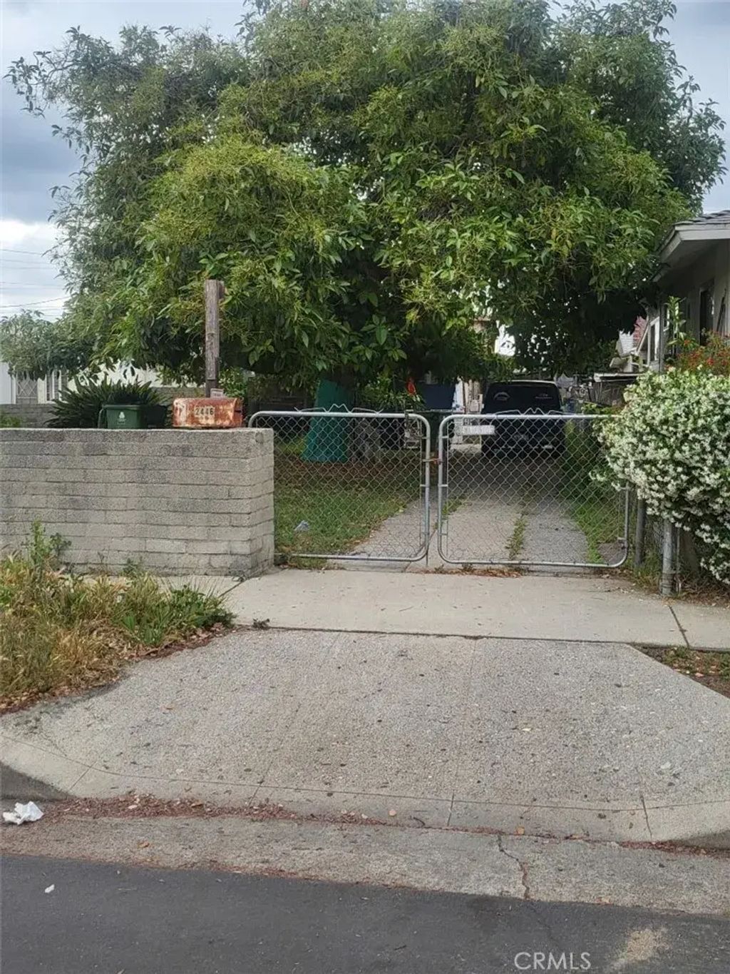 2446 Meadowvale, Los Angeles