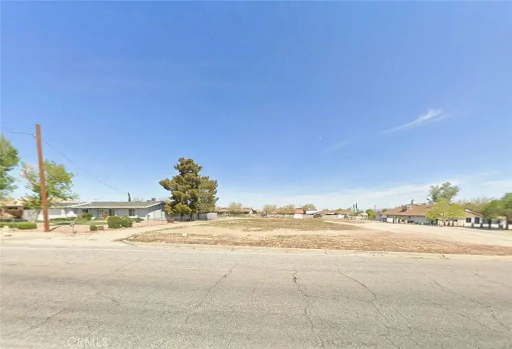 Danbury, Hesperia