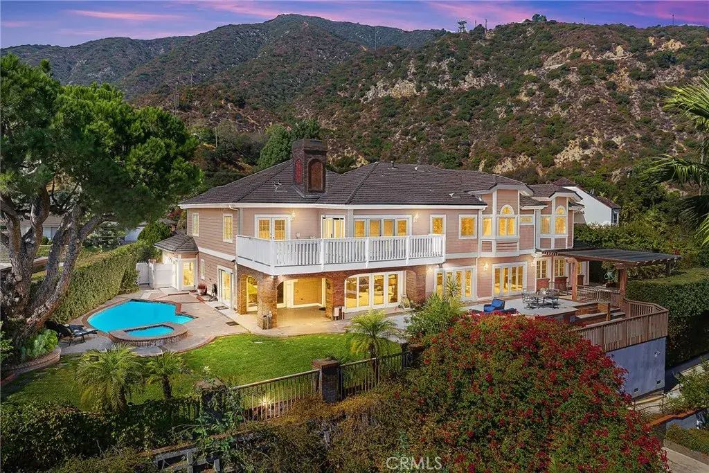2226 Cielo, Arcadia