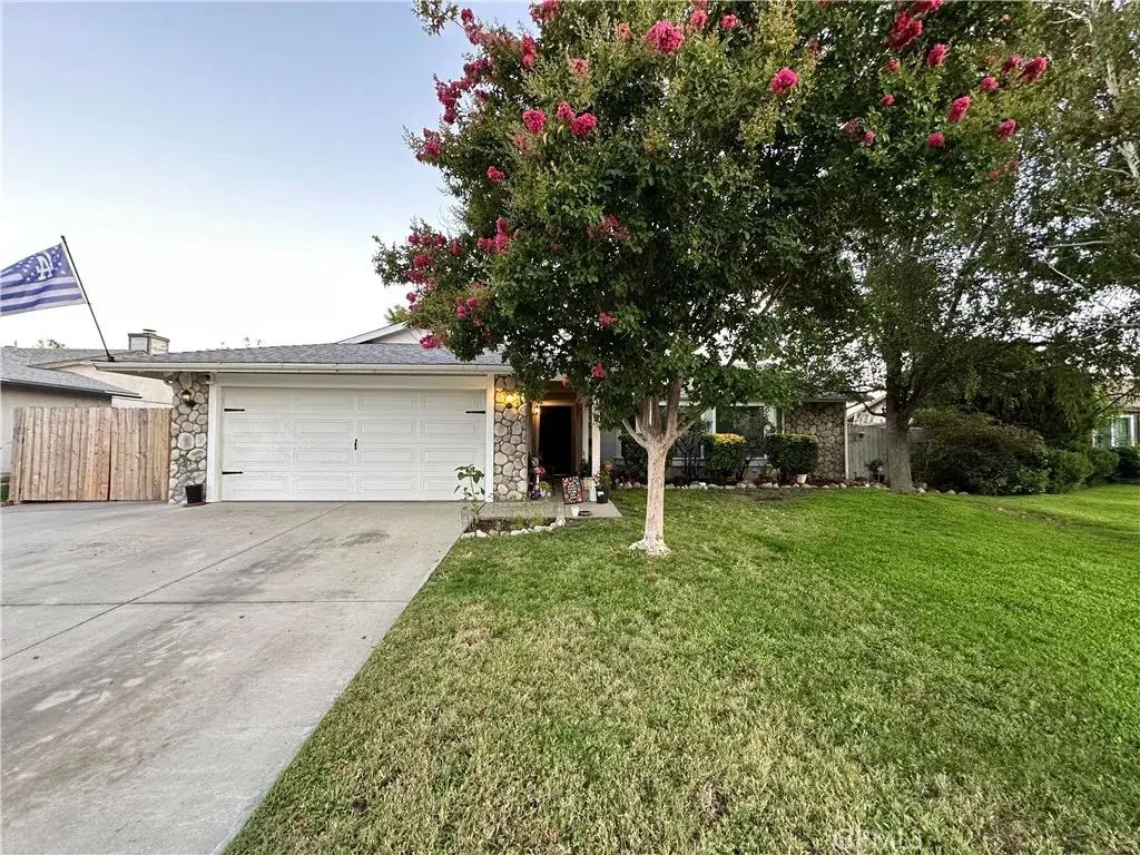 232 Yosemite, San Jacinto