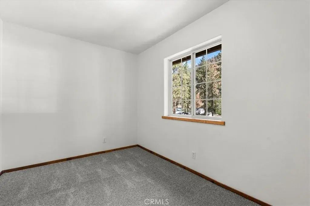 1536 Ross, Wrightwood