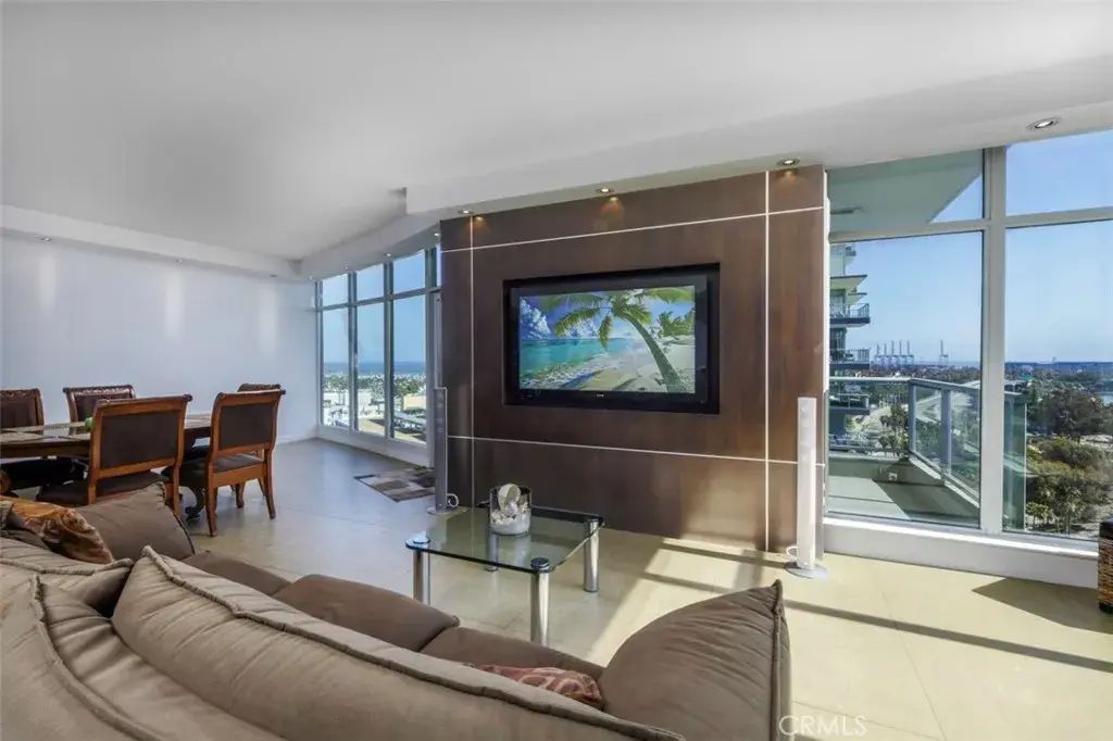400 W Ocean Boulevard 1403, Long Beach