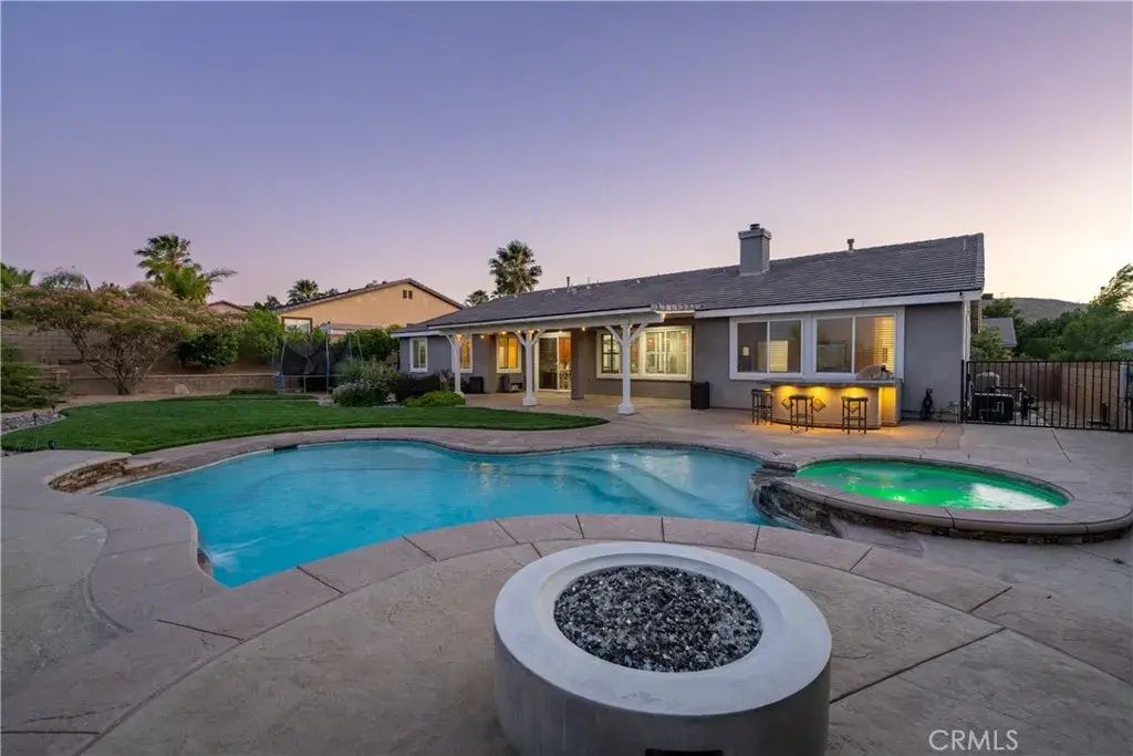 40816 Los Amores Court, Palmdale