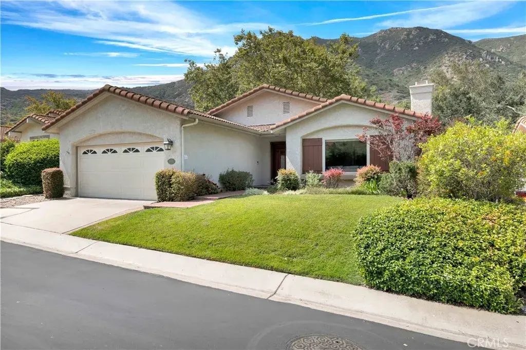6468 Lada Avenue, Camarillo