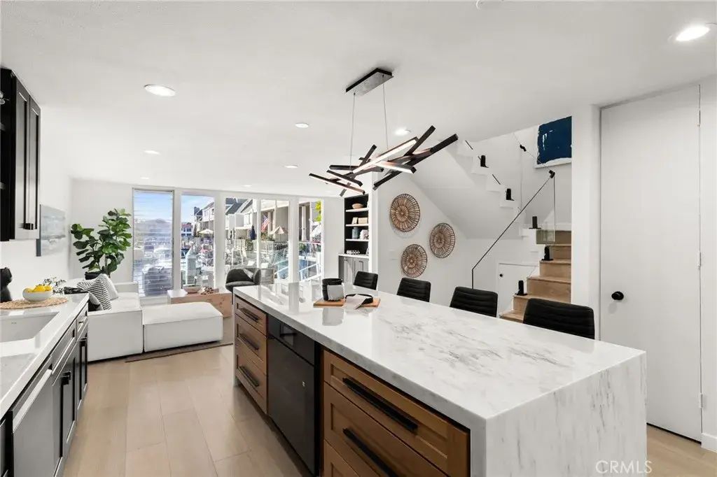 16435 Harbour Lane 13, Huntington Beach