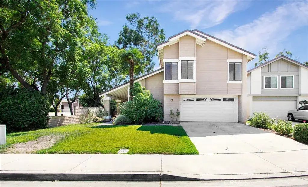 1 Christamon West, Irvine