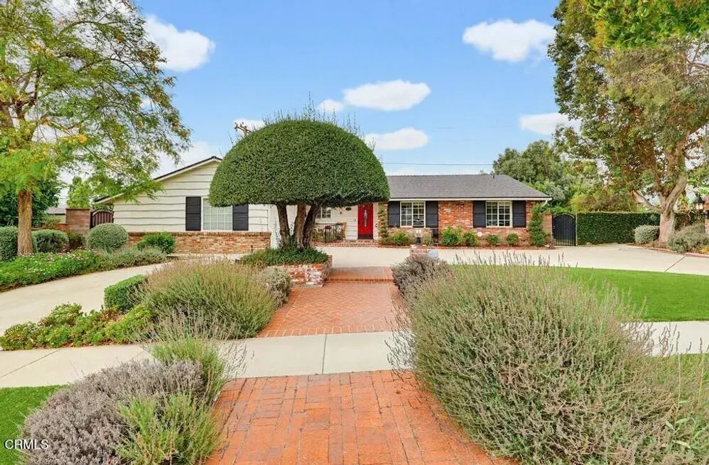 1115 Briarcroft Road, Claremont