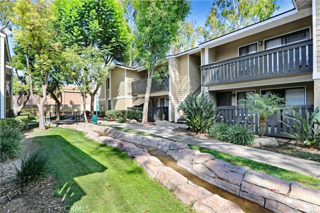 3535 Banbury Drive 84, Riverside