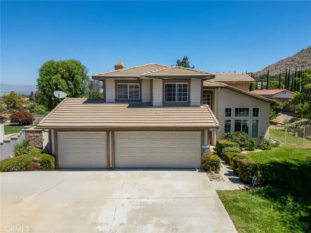 22800 Raven Way, Grand Terrace