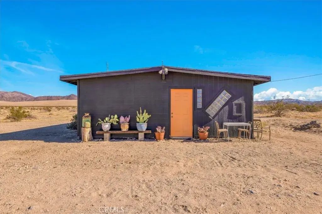 87101 29 Palms Highway, 29 Palms