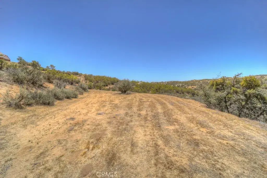 48805 Leaning Rock, Aguanga