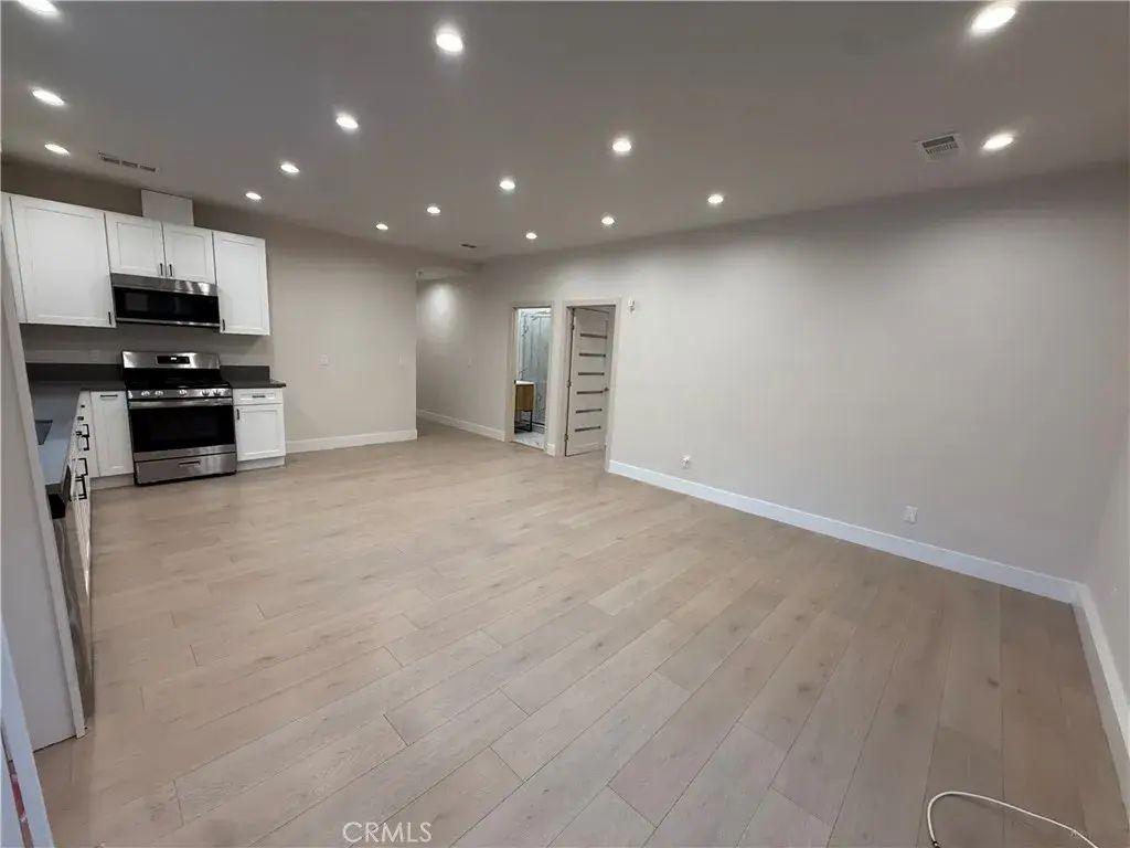 17642 Tribune Street, Granada Hills
