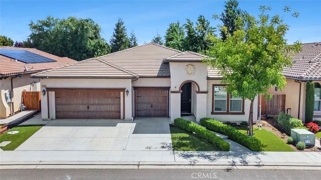 5796 N San Miguel, Fresno