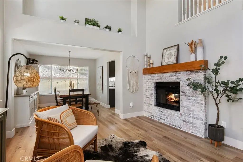 40456 Windsor, Temecula