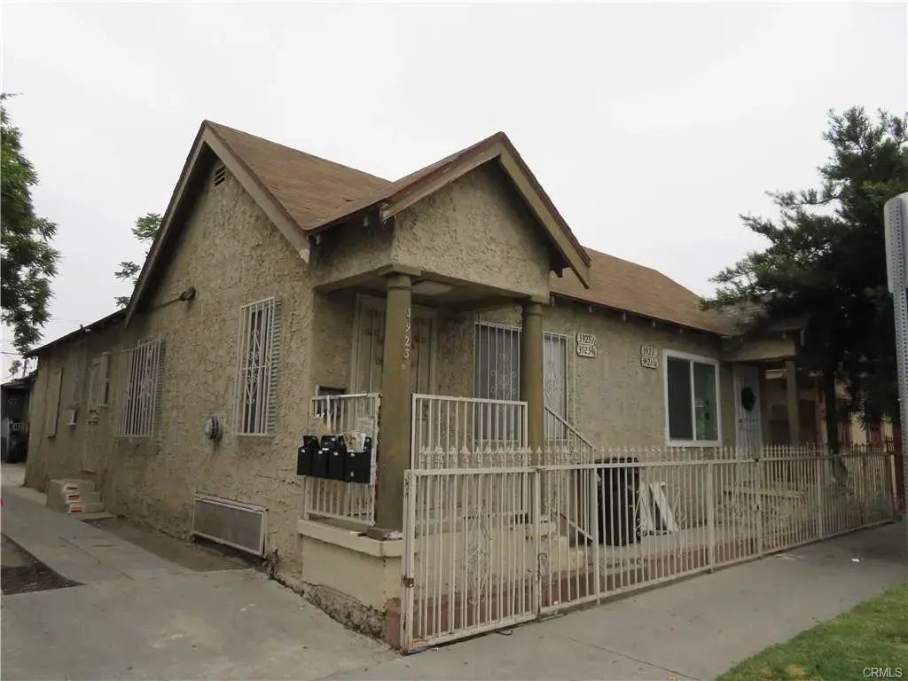 3923 S South Normandie Avenue, Los Angeles