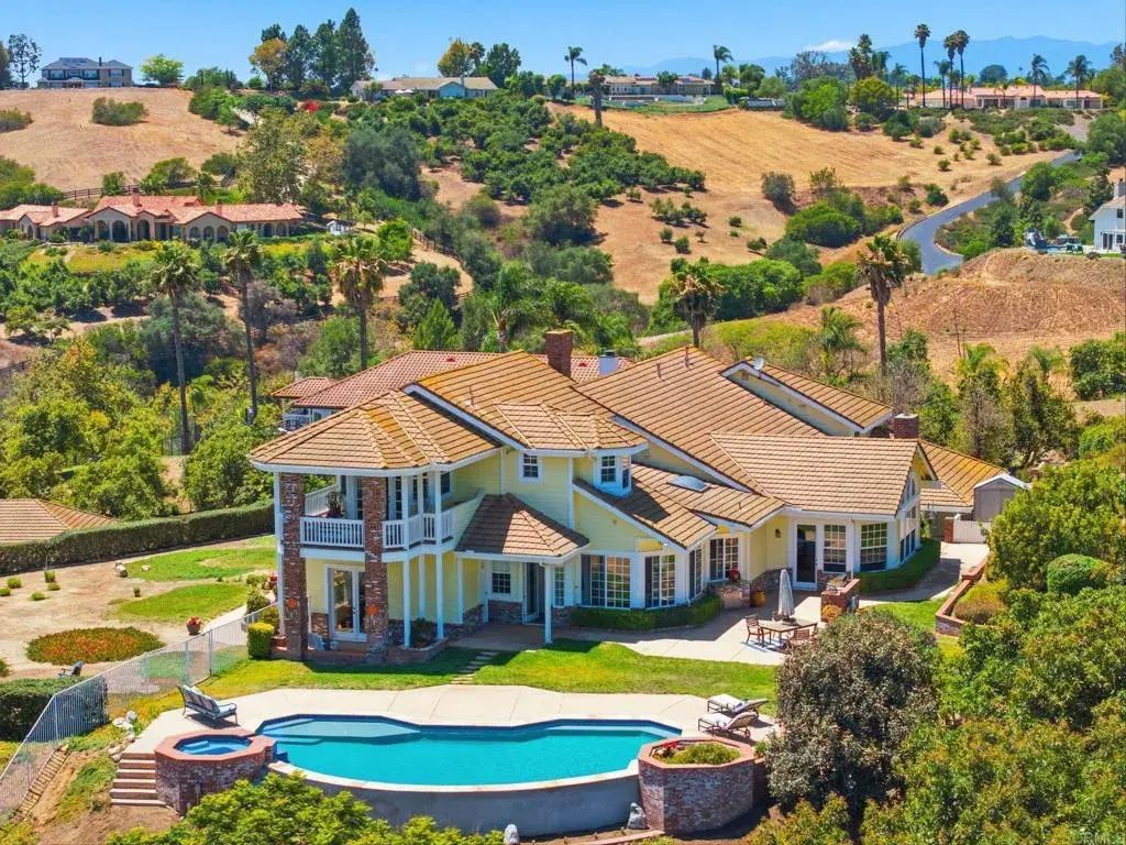2292 Dos Lomas, Fallbrook