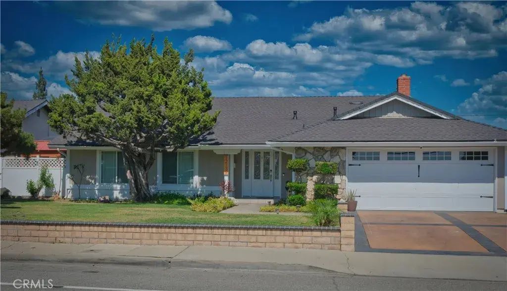 12139 Monte Vista, Chino