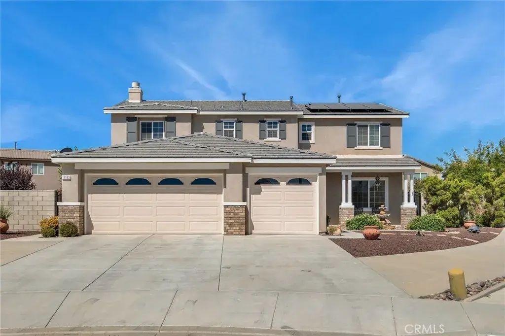 11183 Charleston, Adelanto