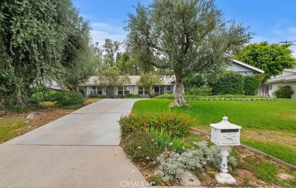 7811 Big Rock Drive, Jurupa Valley