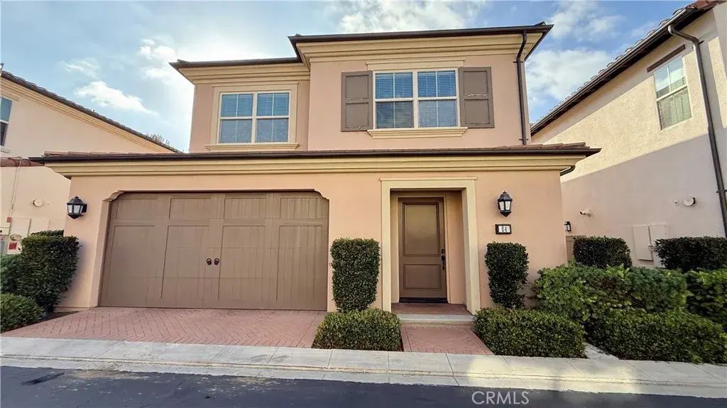 64 Sedgewick, Irvine