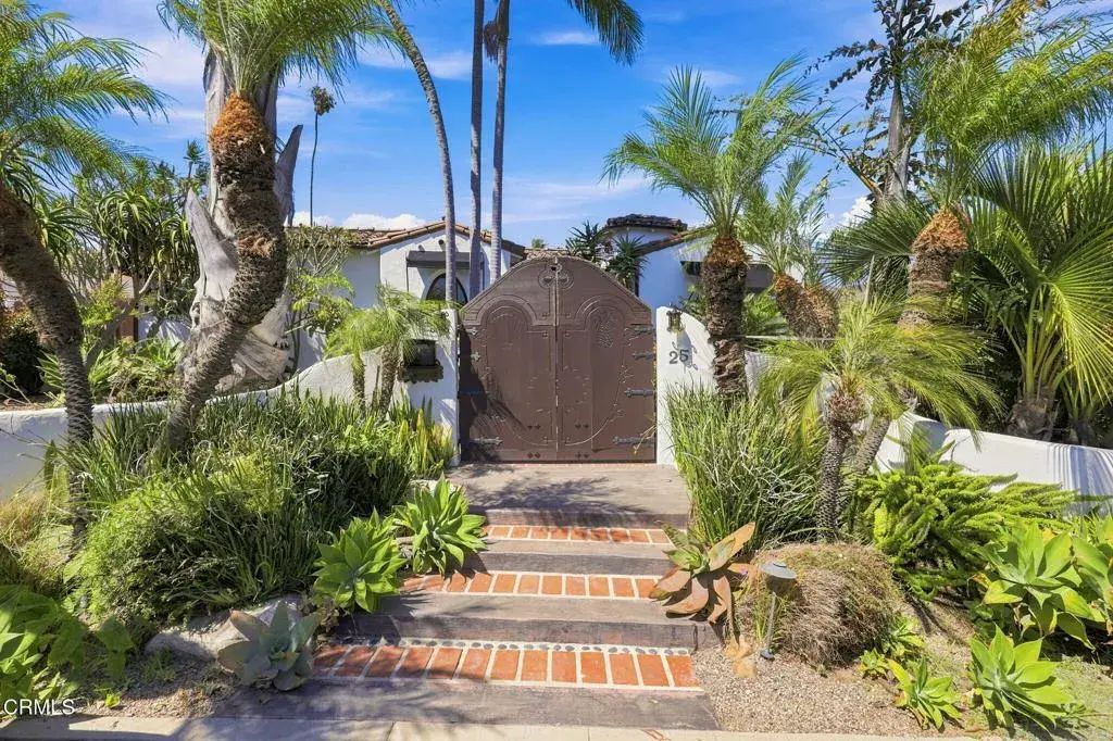 25 Encinal Place, Ventura