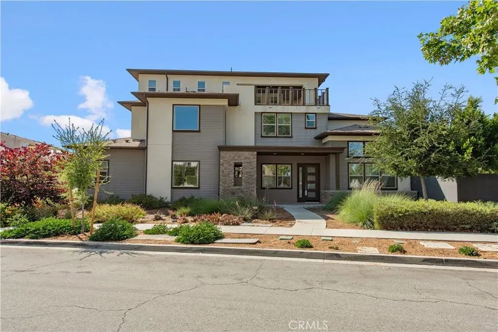 139 Spiral, Irvine