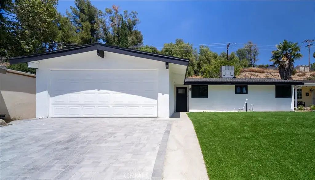 27316 Altamere Avenue, Canyon Country