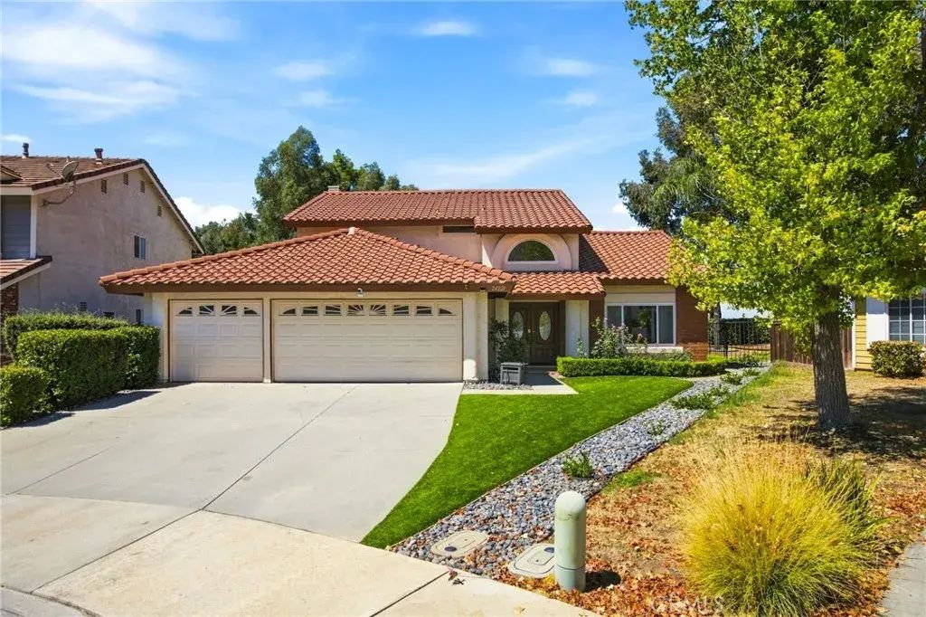 24221 Summit Ridge Circle, Moreno Valley