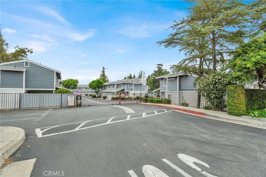 1704 Bridgeport, West Covina