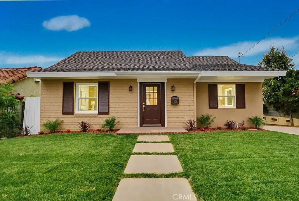 5743 Pickering Avenue, Whittier