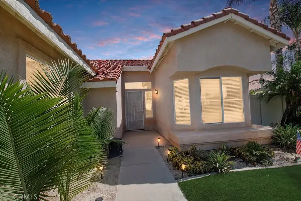 7350 Hyannis Court, Riverside