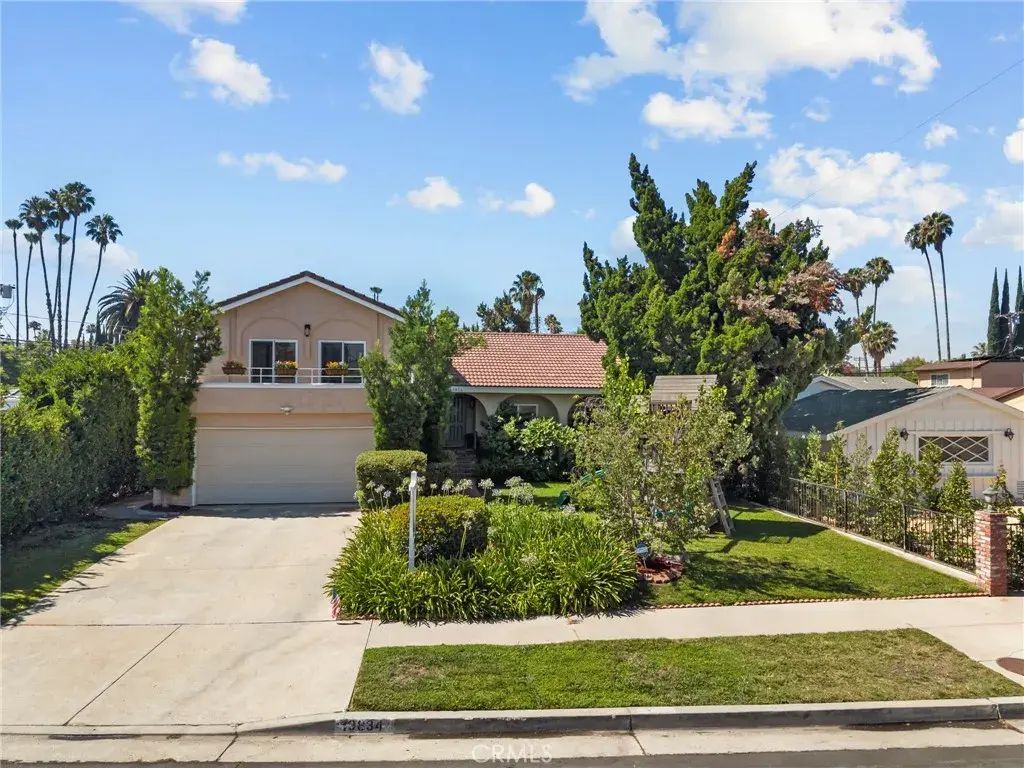 19834 Haynes Street, Woodland Hills