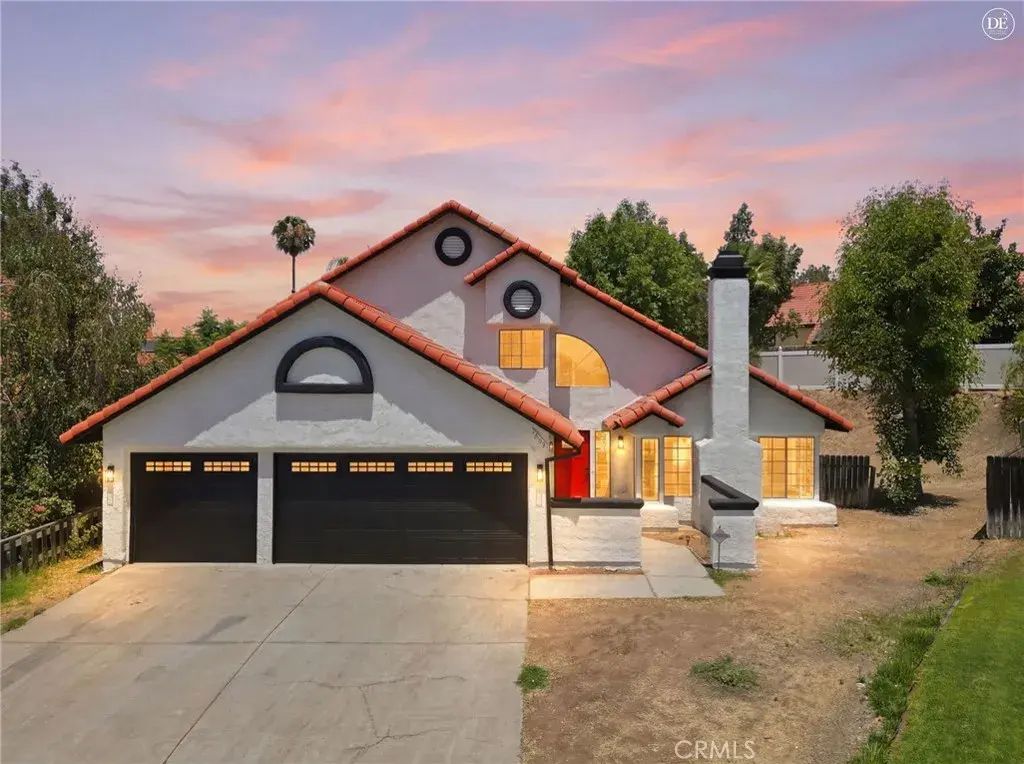 12193 Wind River, Moreno Valley