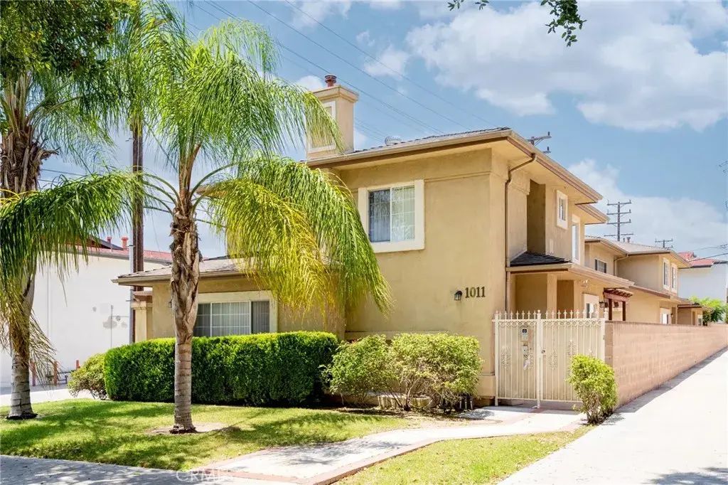 1011 Thompson Avenue C, Glendale
