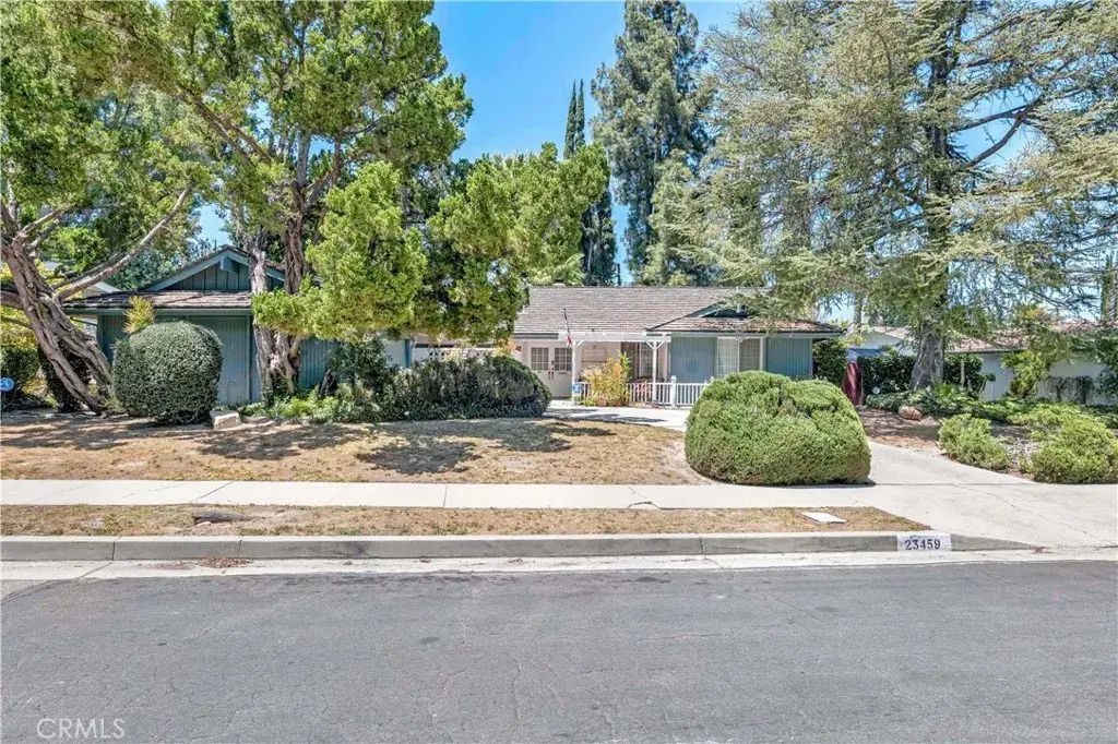 23459 Canzonet Street, Woodland Hills