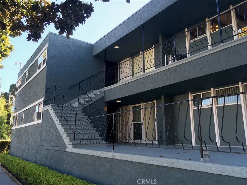 231 Junipero Avenue 12, Long Beach