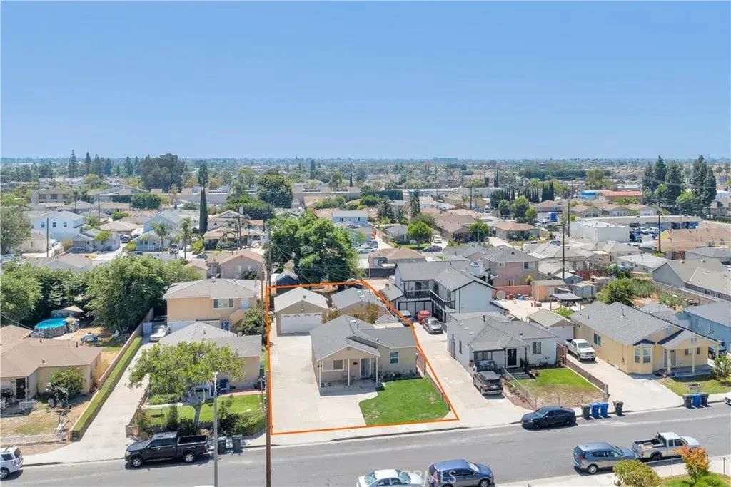 5572 Saint Ann Avenue, Cypress
