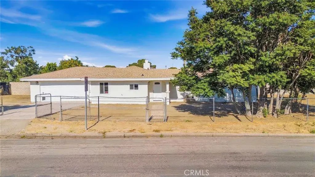 19512 Jurupa, Bloomington