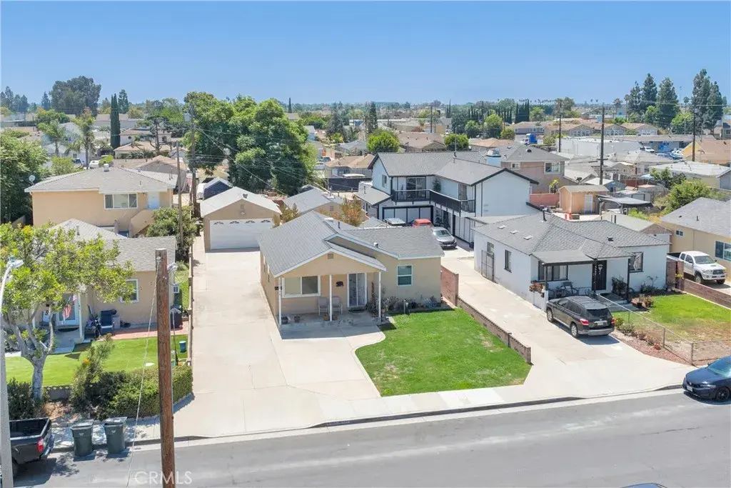 5572 Saint Ann Avenue, Cypress