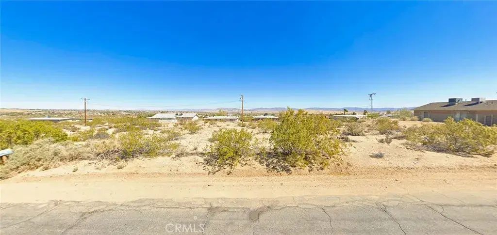 7223 Serrano, 29 Palms