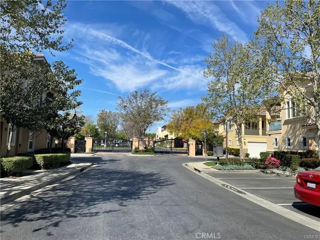 4164 Terraza Way B, Simi Valley