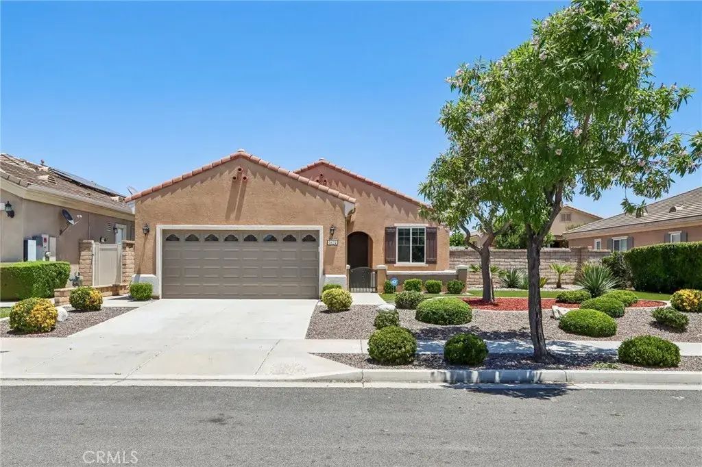 1624 Camino Cresta, Hemet