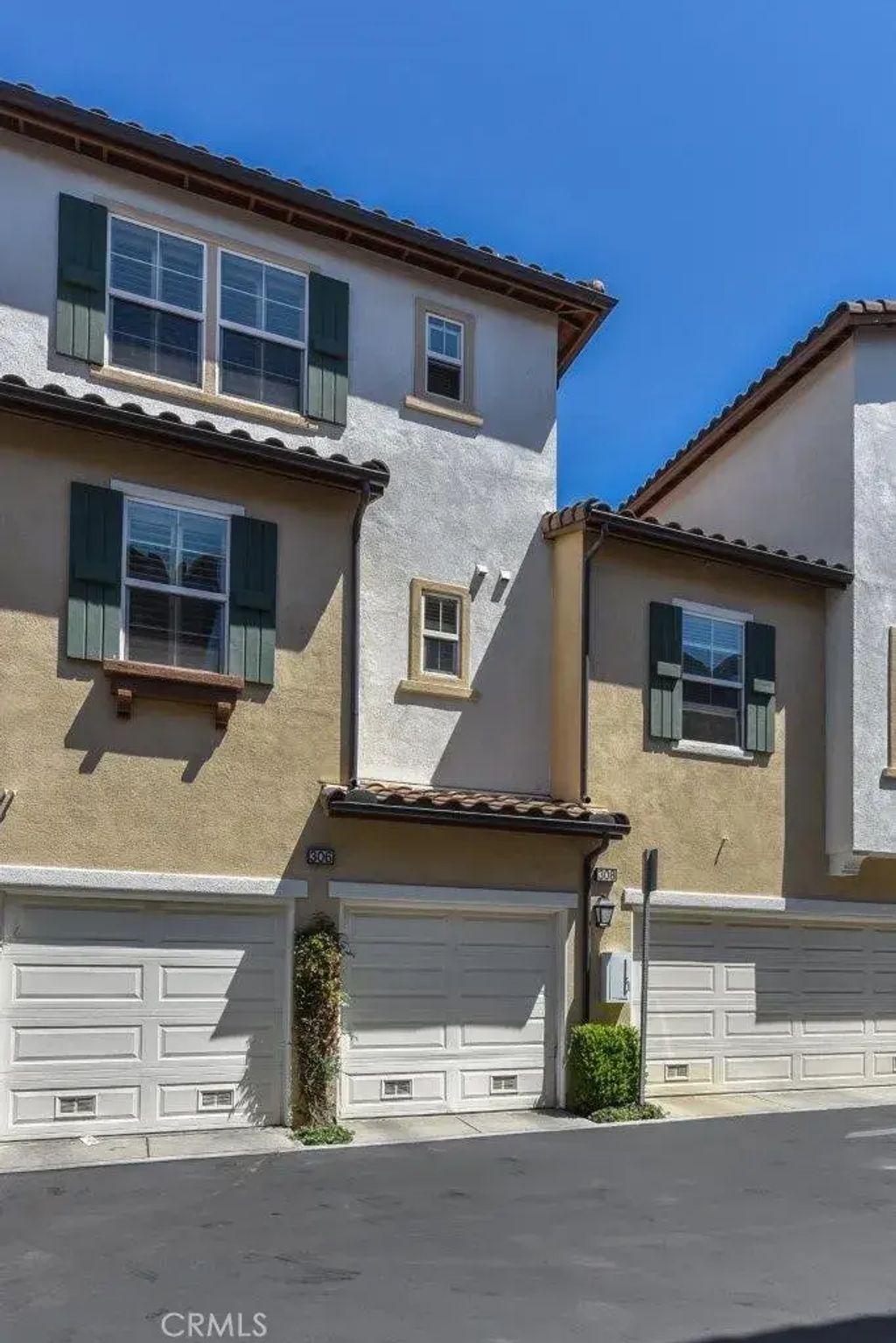 306 Dewdrop, Irvine