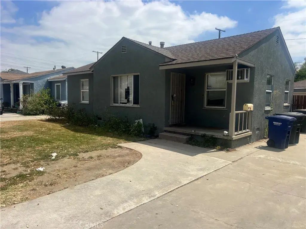 6122 Bonfair, Lakewood