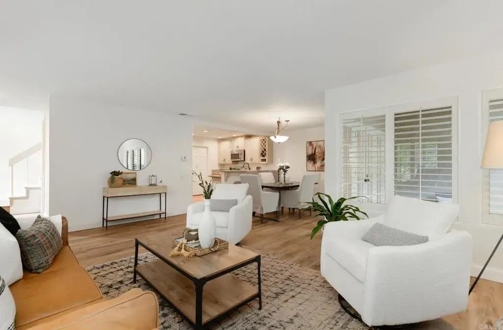 6094 Cumulus Lane, 
