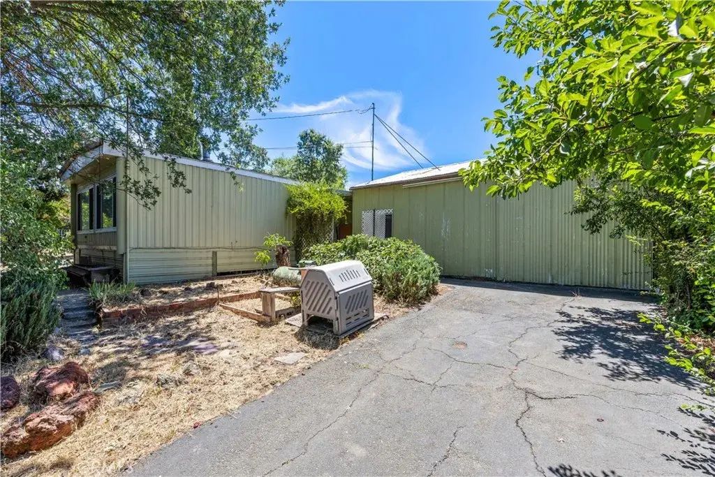 3328 Ackley, Lakeport