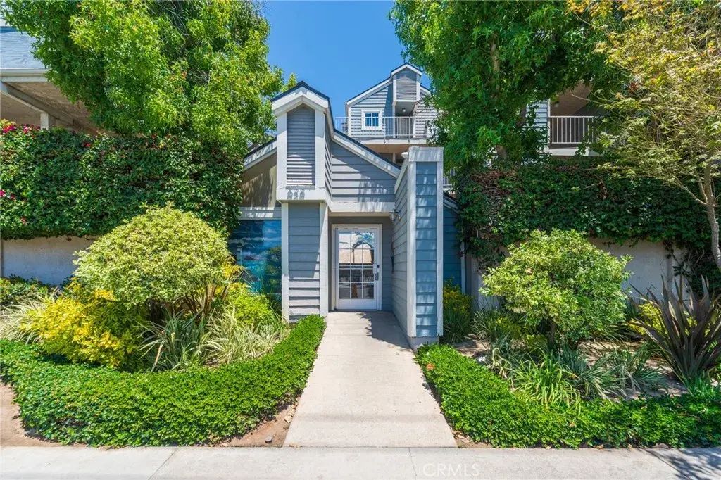 628 Daisy Avenue 225, Long Beach