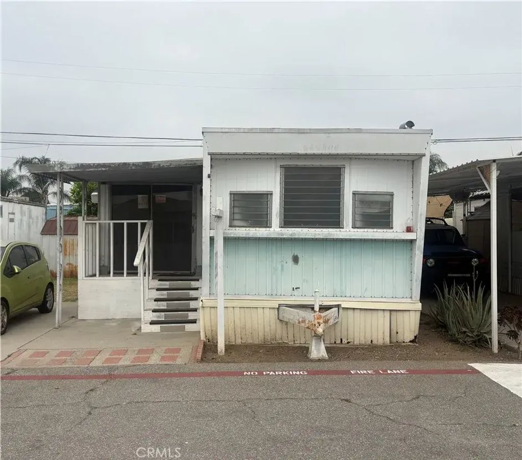 2260 W Rialto Ave #6, San Bernardino