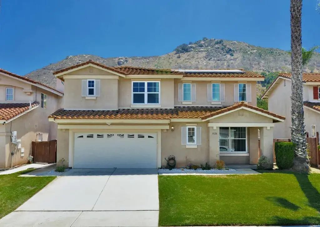 3528 Lake Shore Ave, Fallbrook